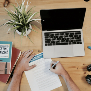 Guide des étapes pour devenir un spécialiste du marketing d'affiliation : commencez à gagner dès aujourd'hui !